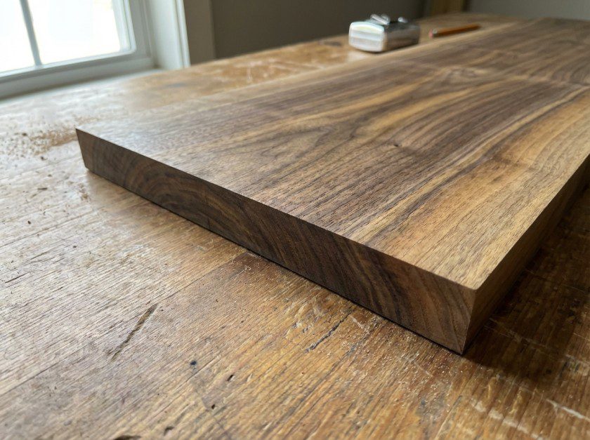 Clean, burn-free rip cut on hardwood from a properly maintained table saw